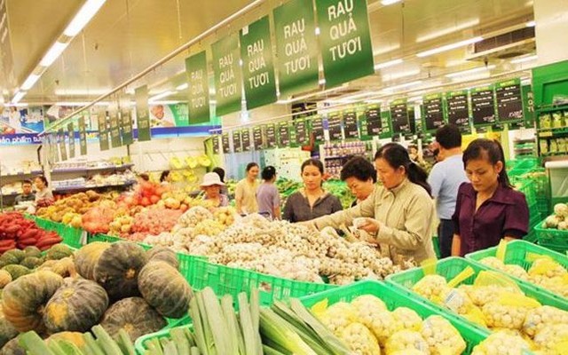 Giá xăng dầu, điện, thực phẩm cao khiến CPI tháng 7 Hà Nội tăng 0,73% - Ảnh 1.