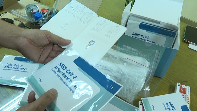 Phú Thọ: Bắt giữ hàng nghìn thiết bị y tế phục vụ phòng chống dịch không rõ nguồn gốc, xuất xử - Ảnh 3.