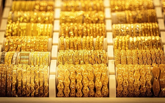 Giá vàng hôm nay 4/8: “Mắc kẹt” quanh ngưỡng 1.810 USD/ounce - Ảnh 1.
