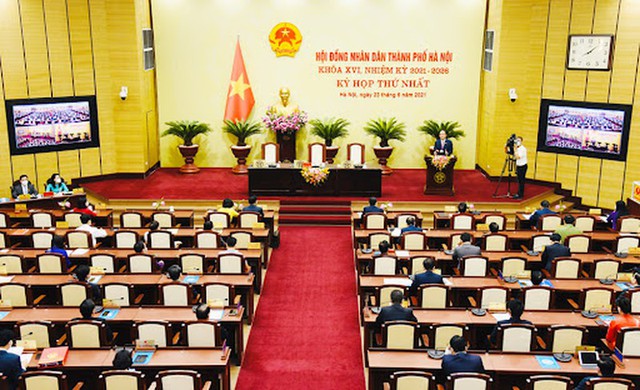 Sau 2 lần hoãn, kỳ họp HĐND TP Hà Nội đã khai mạc sáng nay - Ảnh 1.