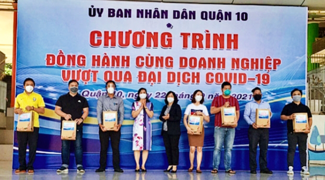 Quận 10, TP.Hồ Chí Minh: Đồng hành cùng doanh nghiệp vượt qua đại dịch COVID-19 - Ảnh 1.