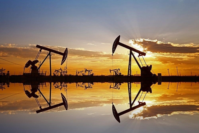 Giá dầu hôm nay 9/9: Giá dầu giảm dù nguồn cung từ Mexico đang tạm ngừng - Ảnh 1.