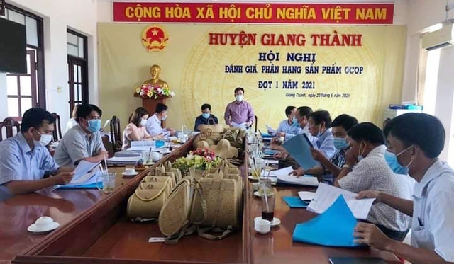 Huyện Giang Thành đánh giá, phân hạng sản phẩm OCOP đợt 1 năm 2021.