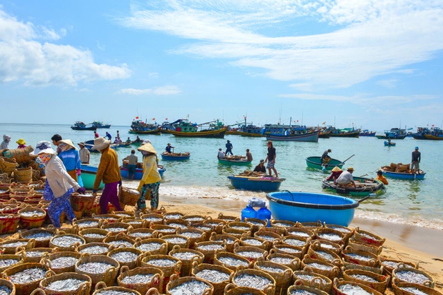 Bình Thuận: Đăng cai tổ chức Năm Du lịch quốc gia 2023 - Ảnh 1.