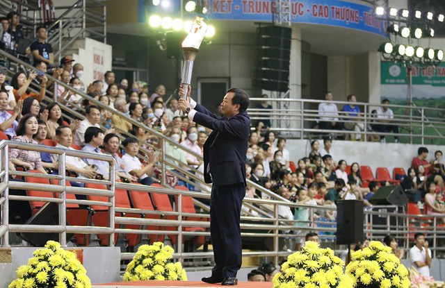Phú Thọ: Khai mạc Đại hội thể dục thể thao tỉnh lần thứ IX năm 2022 - Ảnh 1.
