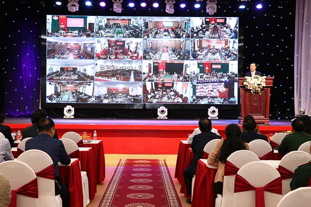 Nghệ An: Tổ chức Hội nghị thông báo kết quả Hội nghị lần thứ 6 Ban chấp hành Trung ương Đảng - Ảnh 3.
