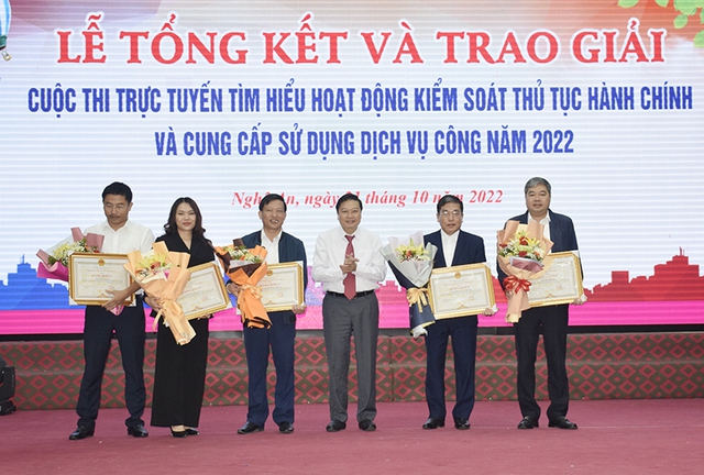 Nghệ An: Tổng kết Cuộc thi trực tuyến trên Cổng thông tin điện tử Nghệ An năm 2022 - Ảnh 3.