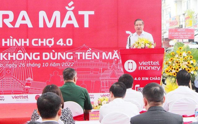 Ông Trần Việt Trường, Chủ tịch UBND TP Cần Thơ, phát biểu tại lễ ra mắt.