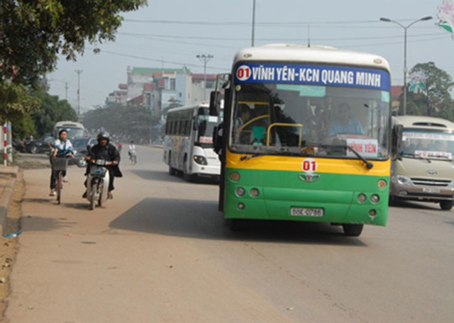 Vĩnh Phúc: Nhiều tài xế xe buýt đình công do doanh nghiệp chậm trả lương - Ảnh 1.
