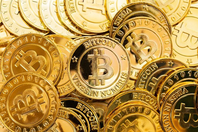 Giá Bitcoin hôm nay 27/10: Tiến sát ngưỡng 21.000 USD - Ảnh 1.