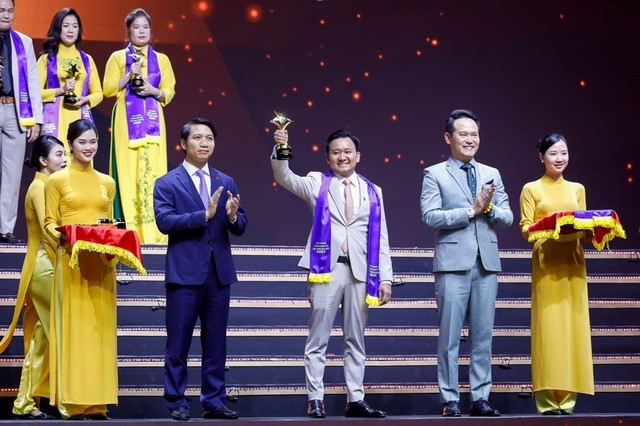 Hải Phòng: Bốn doanh nhân trẻ được vinh danh tại Lễ trao Giải thưởng Sao Đỏ năm 2022 - Ảnh 5.
