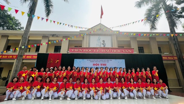 Trường THCS Khai Quang (Vĩnh Phúc): Chào mừng kỷ niệm 40 năm ngày Nhà giáo Việt Nam - Ảnh 4.