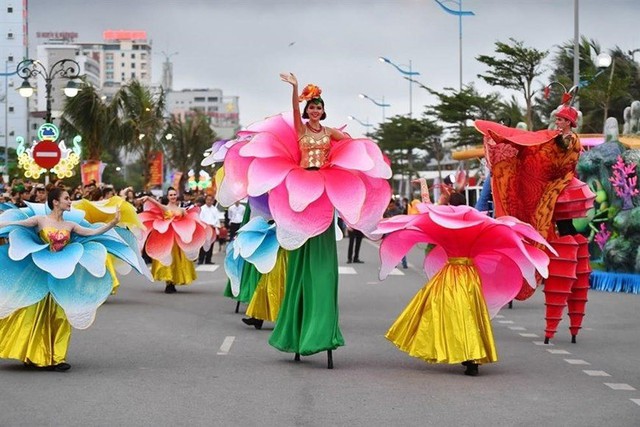 Thanh Hóa: Sầm Sơn đón hơn 7 triệu lượt khách năm 2022 - Ảnh 1.