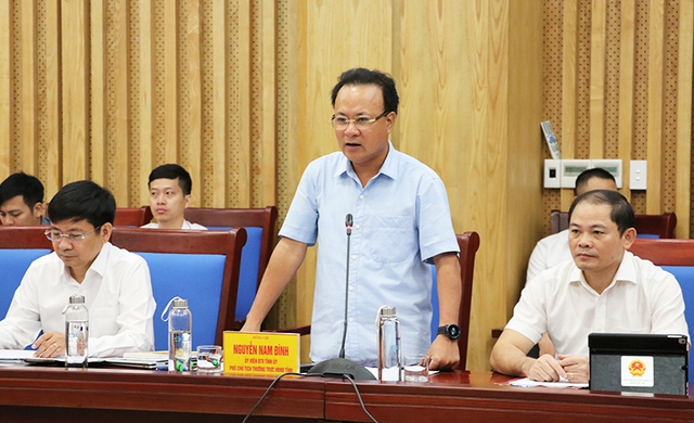 Nghệ An: Đoàn Giám sát HĐND tỉnh làm việc với UBND tỉnh về công tác quản lý nhà nước về khoáng sản và đất đai trên địa bàn - Ảnh 6.