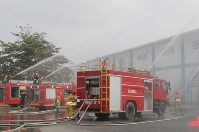 Thanh Hóa: Tổng duyệt diễn tập chữa cháy và cứu nạn, cứu hộ cấp tỉnh - Ảnh 6.