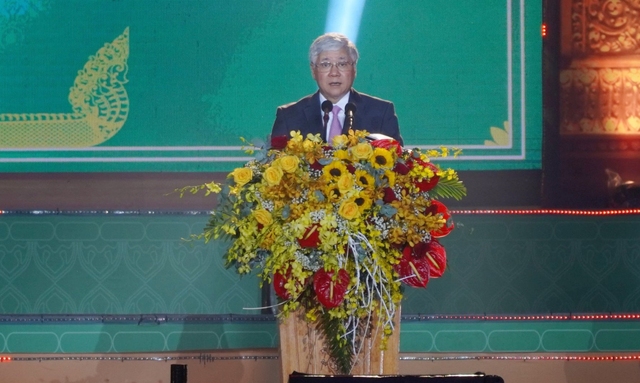 Ông Đỗ Văn Chiến - Ủy viên Trung ương Đảng, Bí thư Trung ương Đảng, Chủ tịch Ủy ban Trung ương MTTQ Việt Nam phát biểu tại Ngày hội.