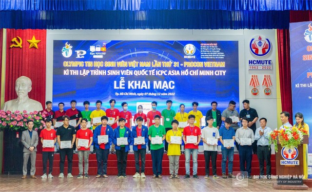 Sinh viên Trường ĐH Công nghiệp Hà Nội đạt thành tích cao tại Kỳ thi Olympic Tin học Sinh viên Việt Nam lần thứ 31 - Ảnh 5.
