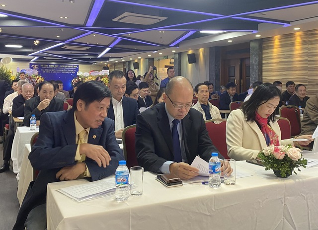 Cảng – Đường thủy – Thềm lục địa Việt Nam kỉ niệm 35 năm ngày thành lập - Ảnh 2. Cảng – Đường thủy – Thềm lục địa Việt Nam kỉ niệm 35 năm ngày thành lập - Ảnh 2.