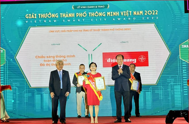 Công ty Điện Quang: Đạt 2 giải thưởng thành phố thông minh Việt Nam 2022  - Ảnh 1.