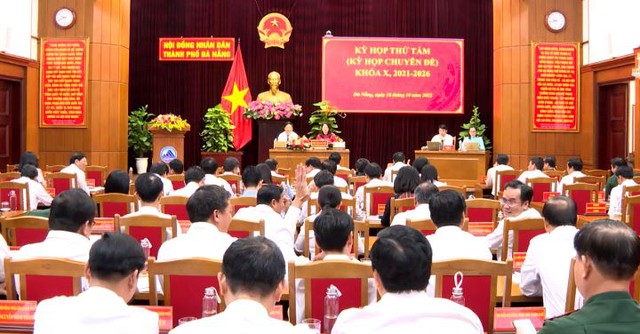 Kỳ họp thứ 10 HĐND thành phố Đà Nẵng khóa X, nhiệm kỳ 2021-2026 - Ảnh 1.