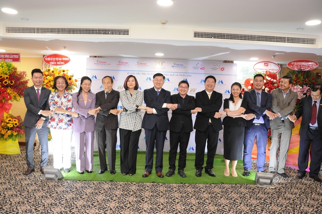 Kỷ niệm 20 năm thành lập Hội Marketing Việt Nam: Vì một nền tiếp thị sáng tạo - hiệu quả - nhân văn - Ảnh 2.