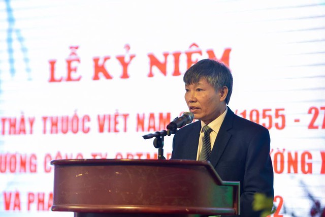 Hội Đông y TP Hà Nội kỷ niệm Ngày thầy thuốc Việt Nam   và phát động phong trào thi đua năm 2022 - Ảnh 1.