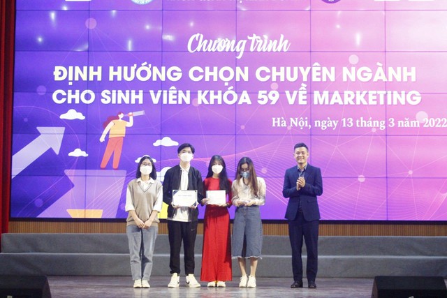 Học viện Tài Chính: Chương trình định hướng nghề nghiệp cho sinh viên K59 về chuyên ngành Marketing - Ảnh 8.