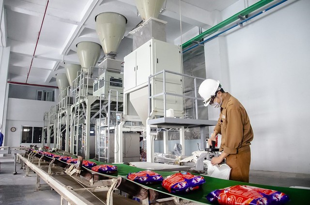 Lào Cai: Những tín hiệu tích cực trong hoạt động sản xuất công nghiệp - Ảnh 3.