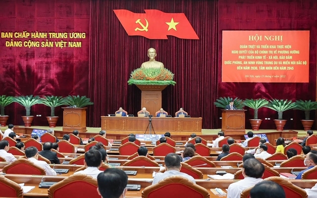 Bộ Chính trị tổ chức Hội nghị toàn quốc quán triệt, triển khai Nghị quyết 11-NQ TW - Ảnh 2.