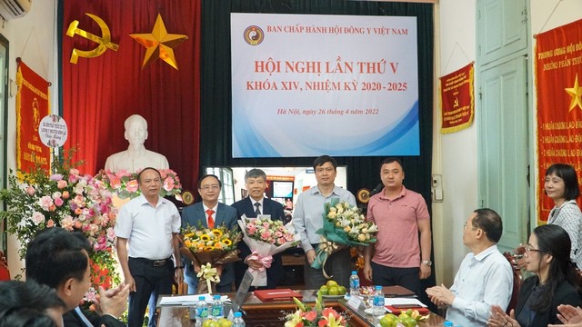 Trao Quyết định bổ nhiệm Phó Chủ tịch Hội Đông y Việt Nam - Ảnh 9.