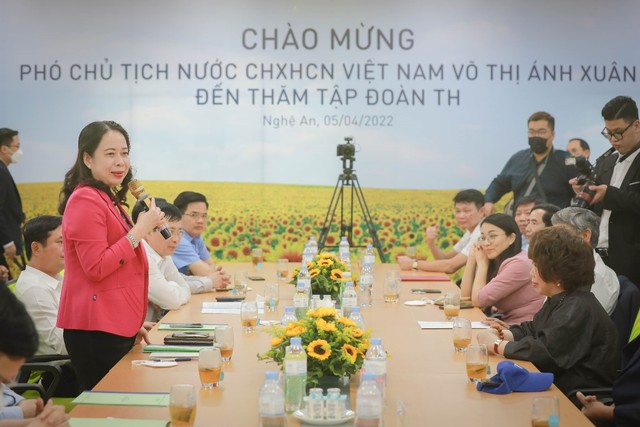 Phó Chủ tịch nước Võ Thị Ánh Xuân: 4 điều ấn tượng về sự phát triển của TH - Ảnh 1.