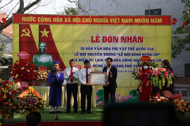 Phú Thọ: Lễ hội Đình Hùng Lô được công nhận là di sản văn hóa phi vật thể quốc gia  - Ảnh 2.