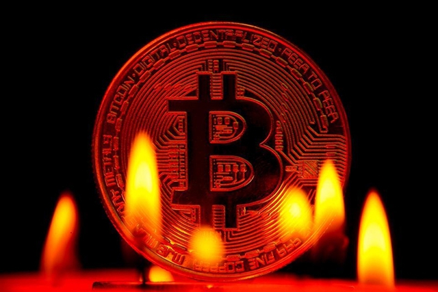 Giá Bitcoin hôm nay 12/5: Bốc hơi mạnh, có nguy cơ giảm xuống 25.000 USD - Ảnh 1.