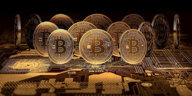 Giá Bitcoin hôm nay 18/5: Ổn định quanh mức 30.000 USD - Ảnh 1.