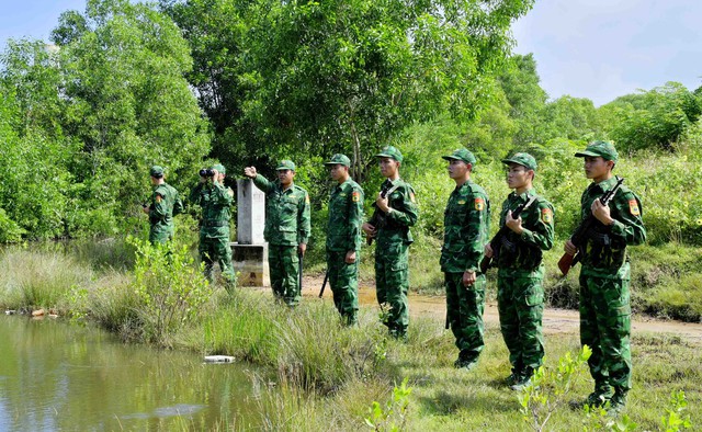 Tuổi trẻ Bộ đội Biên phòng tỉnh Kiên Giang trên bước đường tuần tra bảo vệ biên cương Tổ quốc.