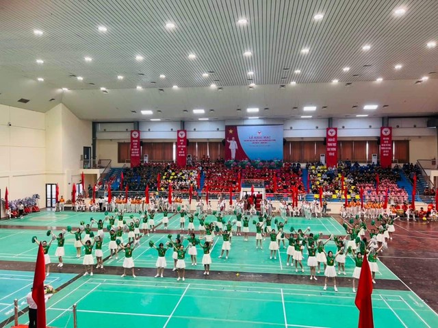 Phường DịchVọng khai mạc Đại hội Thể dục Thể thao lầnthứ VI năm 2021 - Ảnh 7.