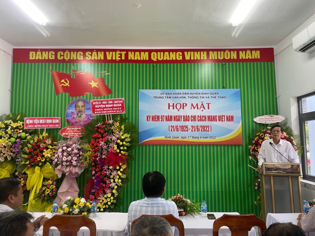 Đồng Nai: Họp mặt kỷ niệm 97 năm ngày Báo chí Cách mạng Việt Nam 21/6/1925 – 21/6/2022 - Ảnh 2.