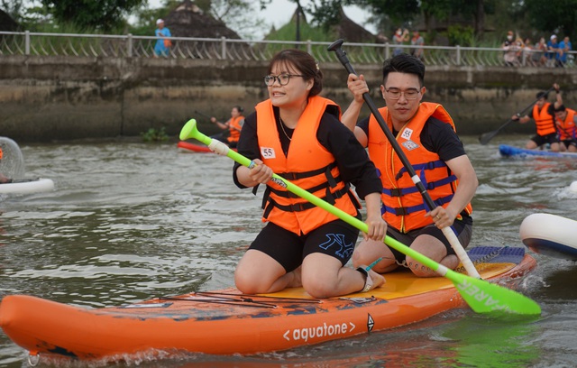Lễ hội đua thuyền SUP thành phố Cần Thơ lần thứ I năm 2022 sẽ được diễn ra ngày 30-31/7/2022 tại Bến Ninh Kiều, phường Tân An, quận Ninh Kiều, TP Cần Thơ.