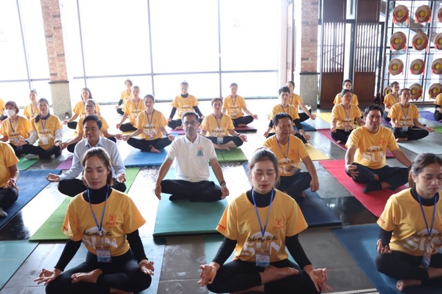 Sôi động “Ngày quốc tế Yoga lần thứ 8” tại Sa Pa - Ảnh 3.
