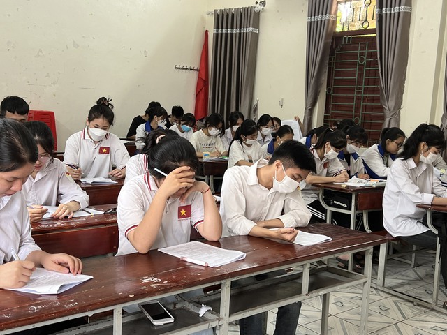 Trường THPT Hùng Vương (Phú Thọ): Sẵn sàng cho kỳ thi tốt nghiệp THPT năm 2022 - Ảnh 2.