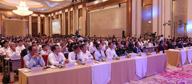 Thủ tướng Phạm Minh Chính dự Diễn đàn đầu tư Đà Nẵng 2022 - Ảnh 2.