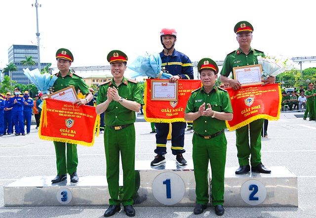 Nghệ An: Hội thi thể thao nghiệp vụ cứu nạn, cứu hộ toàn quốc lần thứ II – Cụm thi số 4  - Ảnh 7.