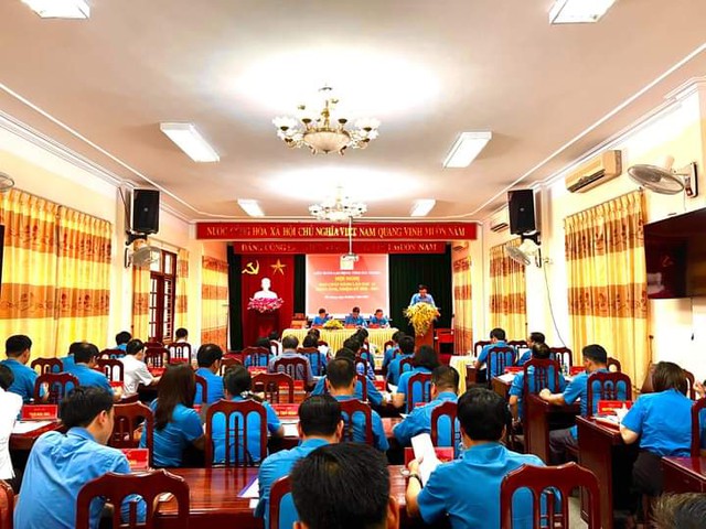 Liên đoàn Lao động tỉnh Bắc Giang tổ chức hội nghị Ban Chấp hành lần thứ XIII ( khóa XVII), nhiệm kỳ 2018 – 2023. - Ảnh 1.