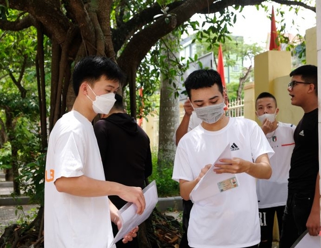 Thanh Hóa: Gần 38.000 thí sinh đăng ký thi tốt nghiệp THPT - Ảnh 1.