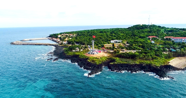 Đảo Cồn Cỏ - “Viên ngọc xanh’’ của Quảng Trị - Ảnh 1.