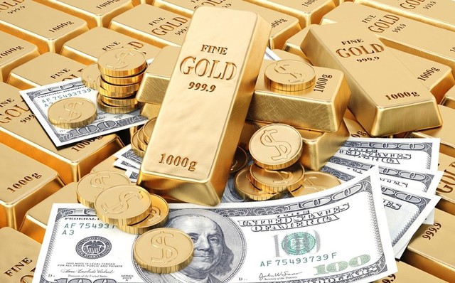 Giá vàng hôm nay 22/8: Đồng USD dồn áp lực lên vàng - Ảnh 1.