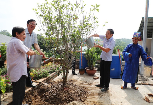 Phú Thọ: Sữa Natrumax Việt Nam trồng cây tại Khu di tích Đình Triệu Phú - Ảnh 4.