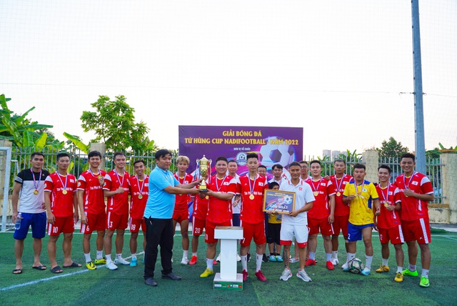 FC Liên quân Tuấn Hưng - Tín Phát Việt Nam vô địch giải Tứ hùng Cup NADIFOOTBALL lần 1  - Ảnh 1.
