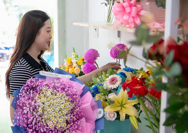 Biên Hòa - Đồng Nai: Cửa hàng hoa và trái cây nhập khẩu “Hoa Yêu Thương” - nơi khách hàng yên tâm gửi gắm những yêu thương - Ảnh 2.