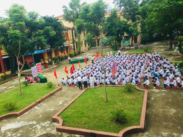 Phú Thọ: Hơn 383.000 học sinh trên toàn tỉnh khai giảng năm học mới 2022 – 2023 - Ảnh 2.
